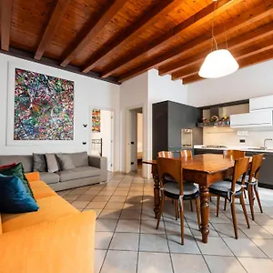  Holiday home Mirko Italy